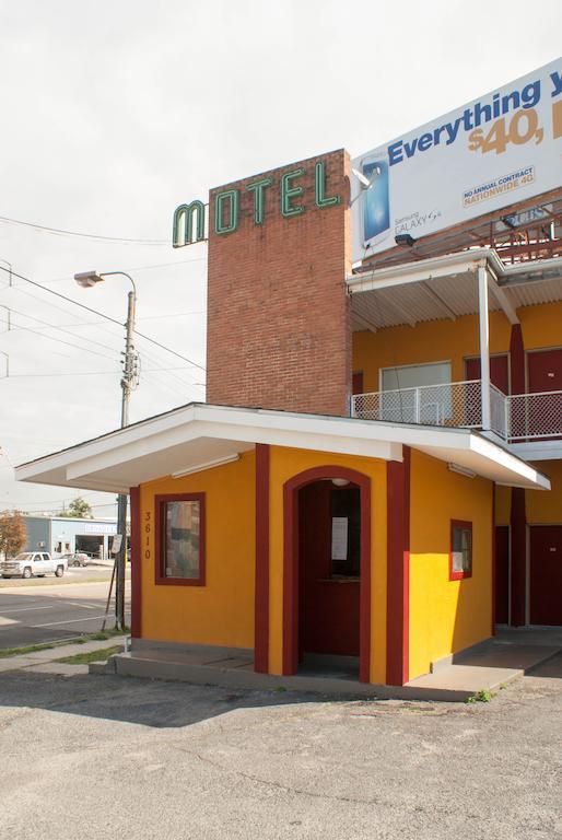 Sweets Inn Motel New Orleans Exterior photo